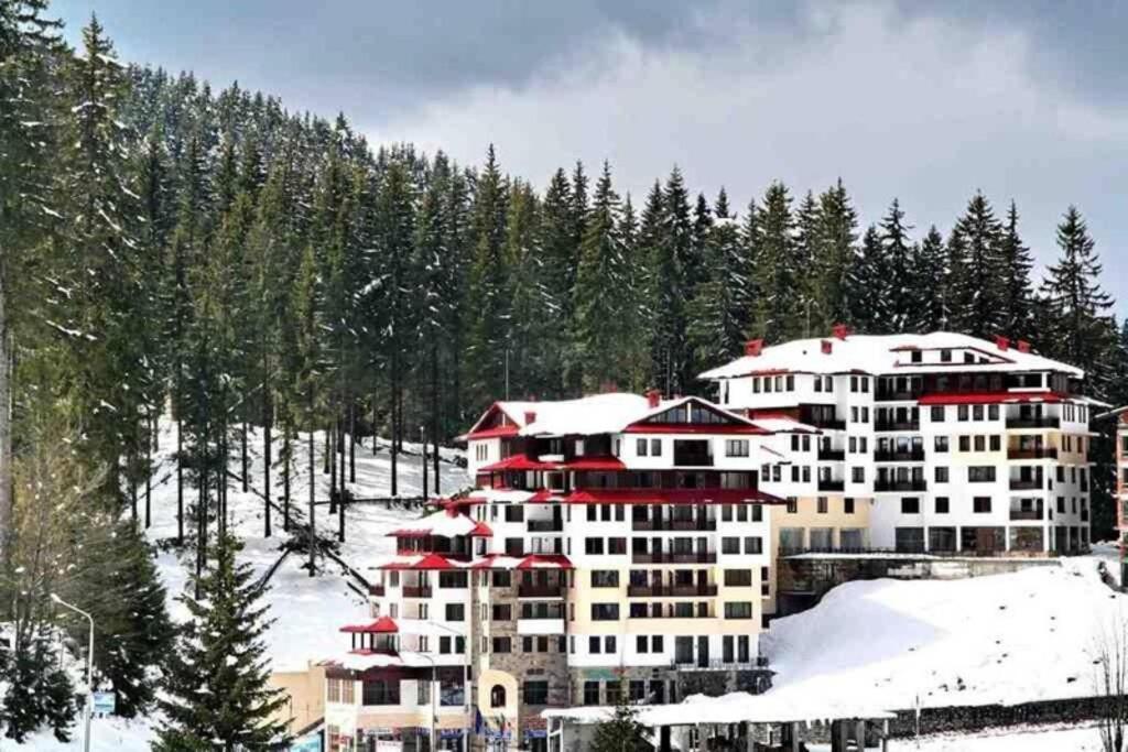 Апартамент Пампорово Палас - Pamporovo Palace 외부 사진
