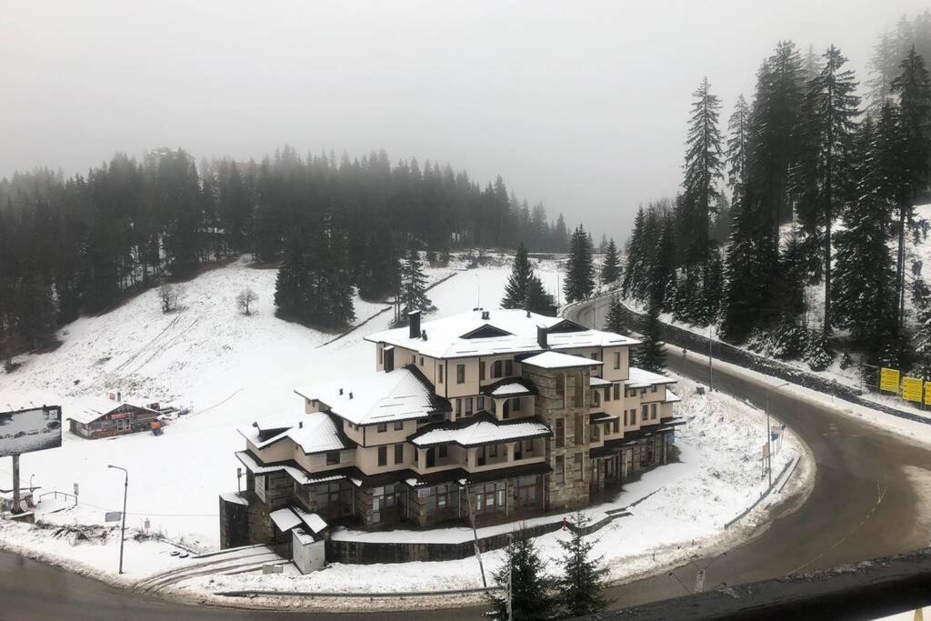 Апартамент Пампорово Палас - Pamporovo Palace 외부 사진